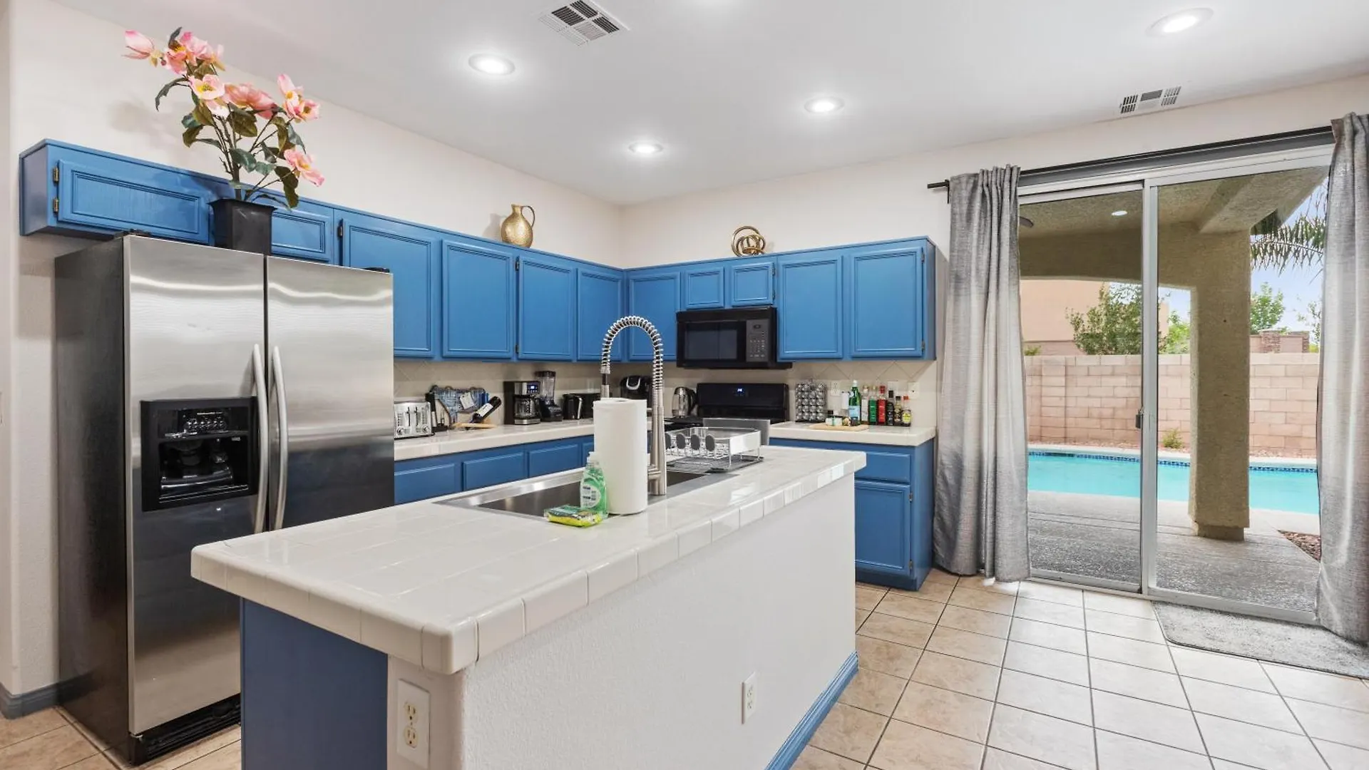 3000Sqft House 8Beds 3Bath Pool Jacuzzi Bbqj Apartman Las Vegas